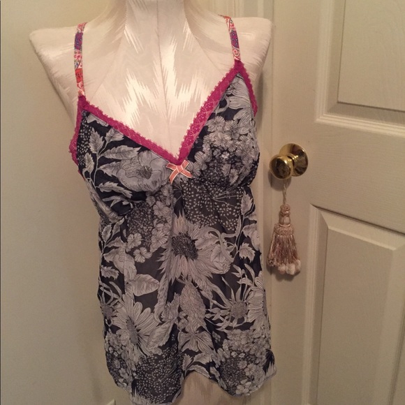 NWT Liberty of London for Target top size M - Picture 2 of 6